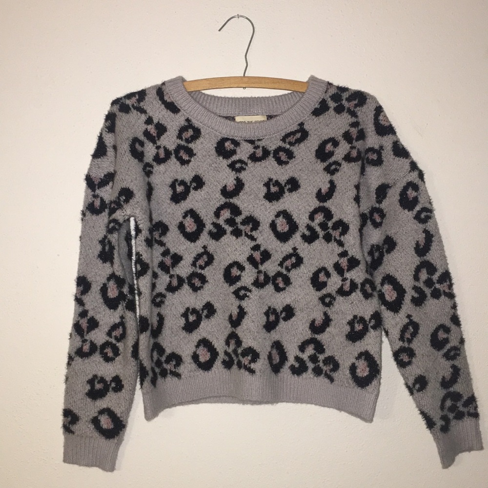 Kiss the Stars Gray Pink Cheetah XS